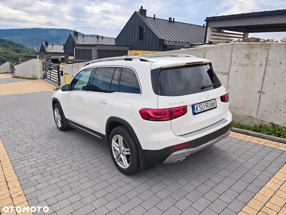 Mercedes-Benz GLB 250 4-Matic Progressive 8G-DCT - 5