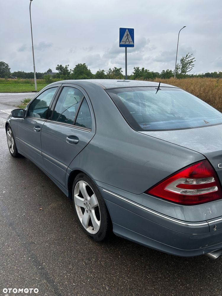 Mercedes-Benz Klasa C 230 Kompressor Avantgarde - 3