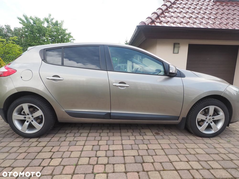 Renault Megane - 5