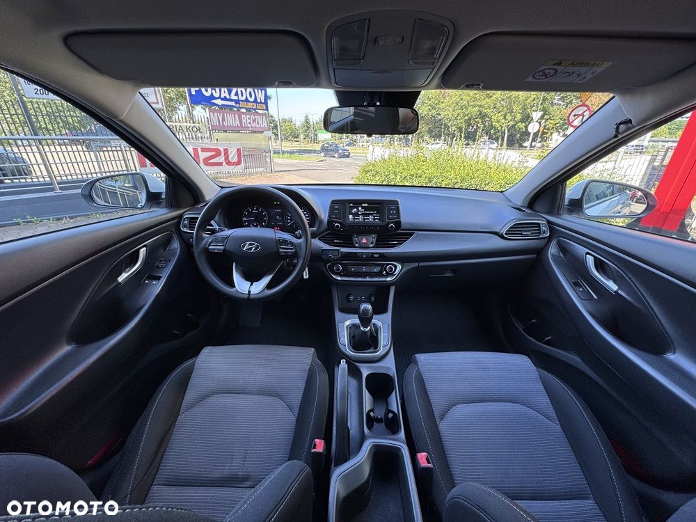 Hyundai i30 1.4 Classic + - 9