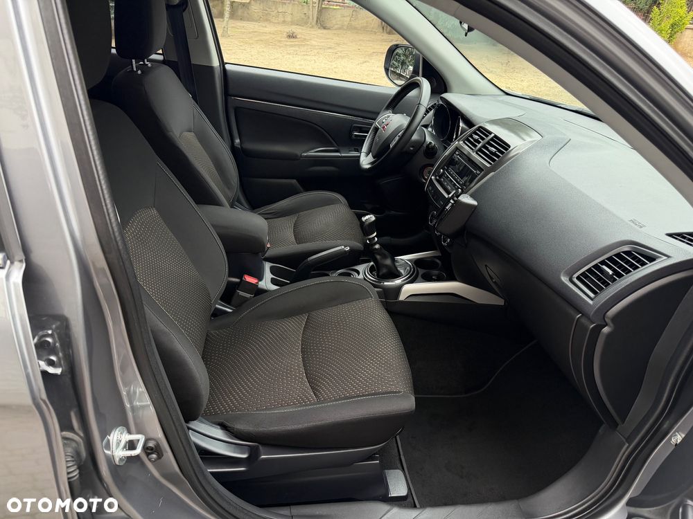 Mitsubishi ASX 1.8 DI-D 2WD Intense - 26