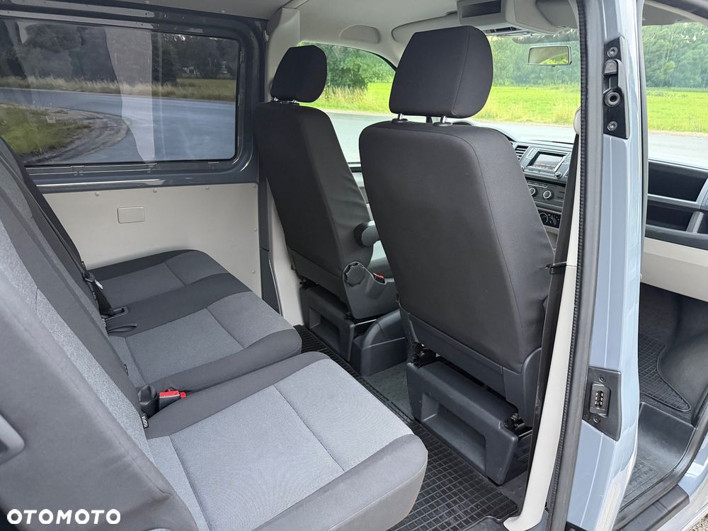 Volkswagen Transporter - 16