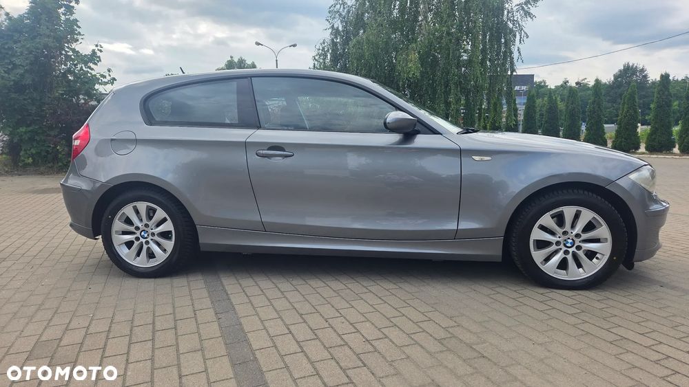 BMW Seria 1 118d - 9