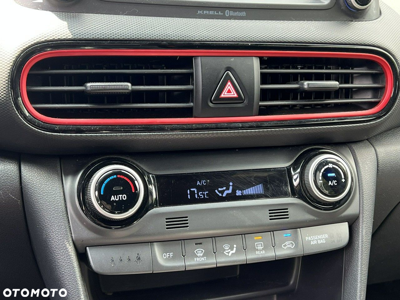 Hyundai Kona 1.6 T-GDI Premium DCT - 17