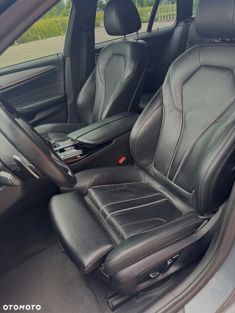 BMW Seria 5 520d xDrive M Sport sport - 13