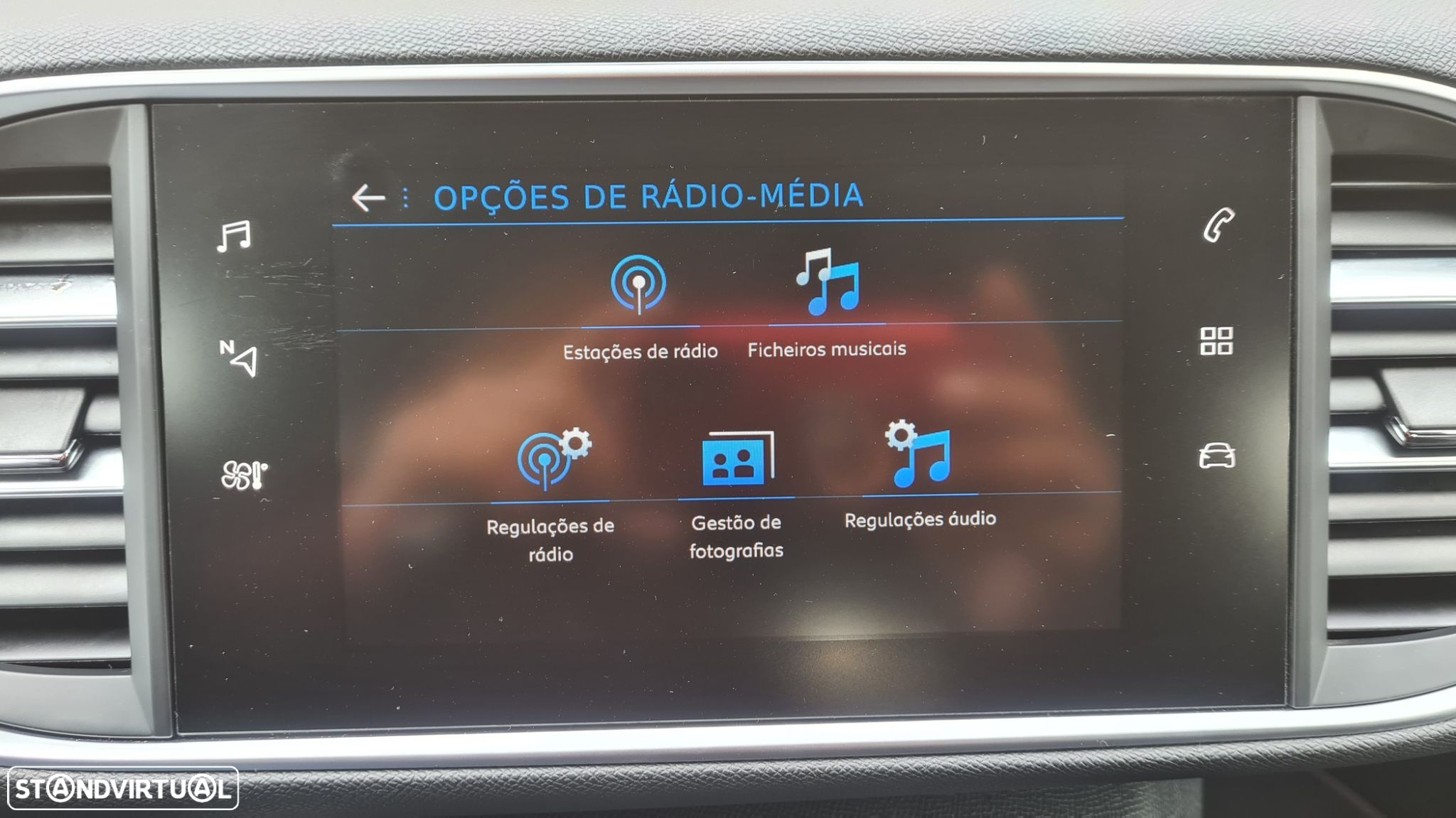 Peugeot 308 1.5 BlueHDi GT Line - 32