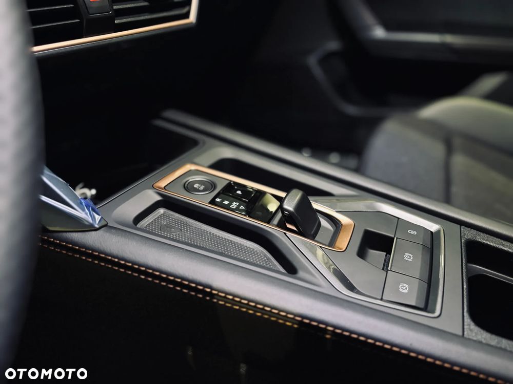 Cupra Leon 1.5 eTSI DSG - 14