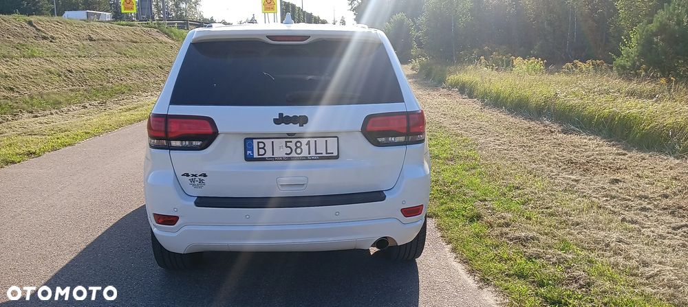 Jeep Grand Cherokee 3.6 V6 Laredo - 9