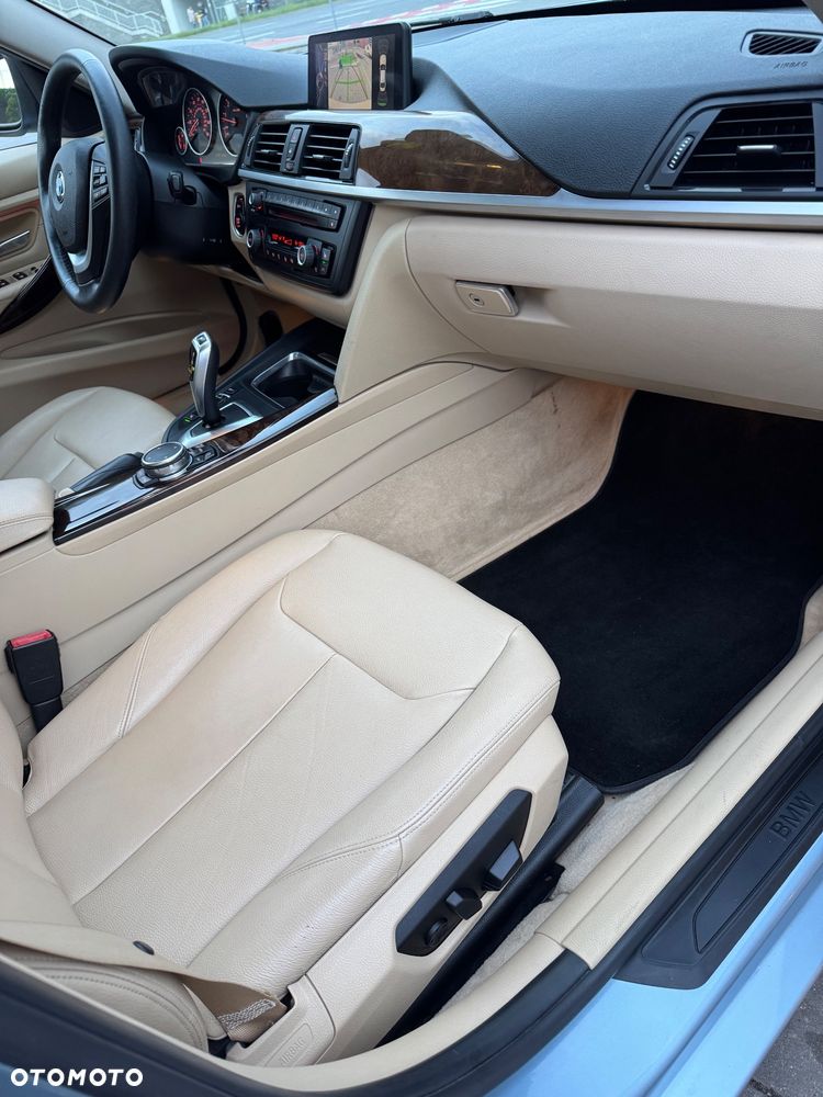 BMW Seria 3 328i xDrive - 20