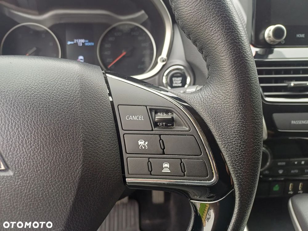Mitsubishi Eclipse Cross - 13