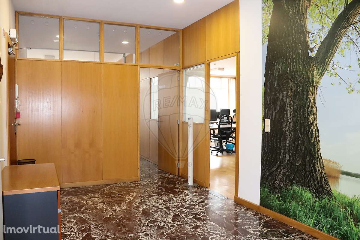 Escritório  para arrendamento - Grande imagem: 3/11