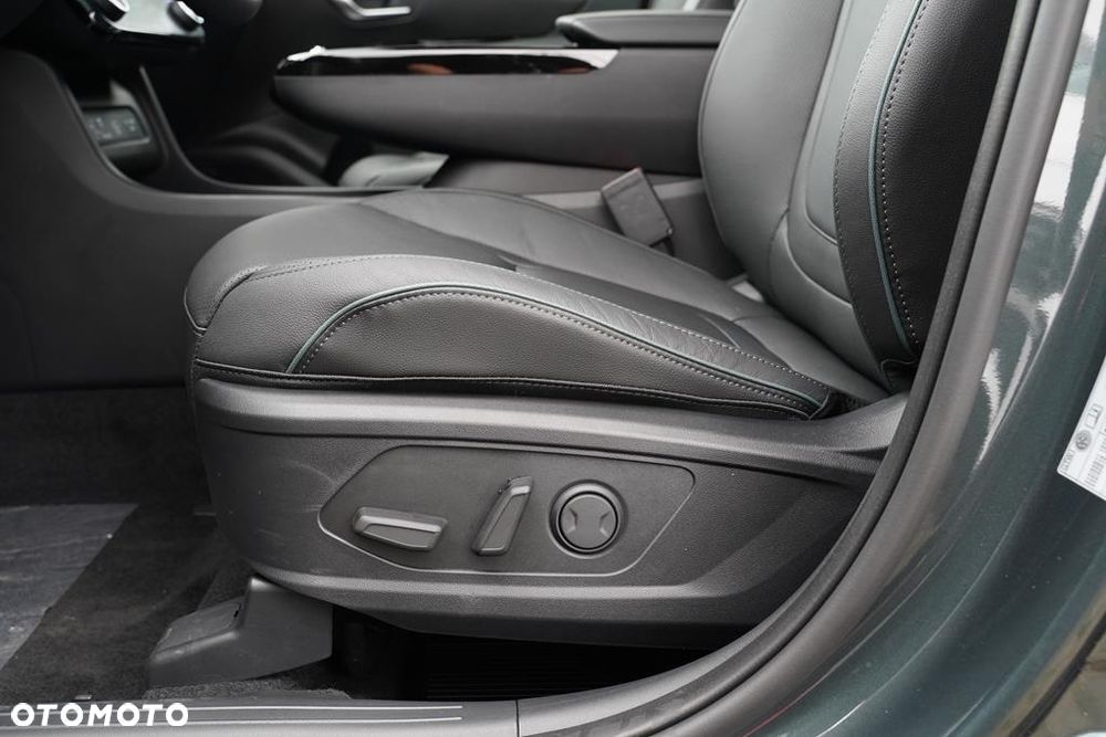 Hyundai Tucson 1.6 T-GDi HEV Platinum 2WD - 23