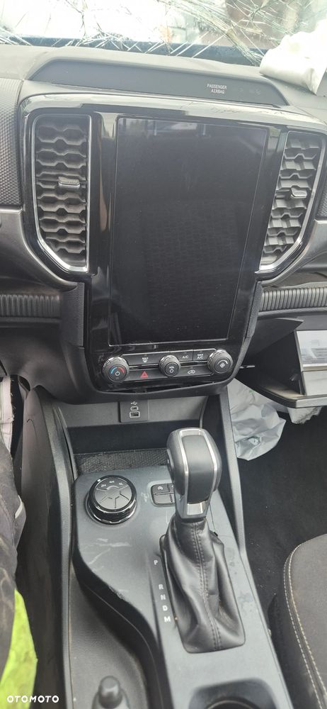 Ford Ranger 2.0 EcoBlue 4x4 DC Limited - 34