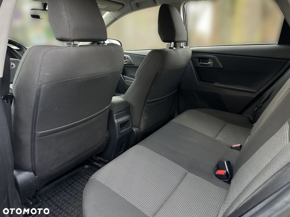 Toyota Auris 1.6 Active - 12