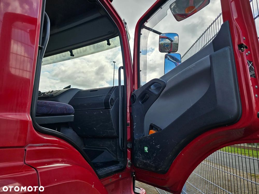 Mercedes-Benz 1828 ATEGO 4X4 KIPPER HDS HIAB - 24