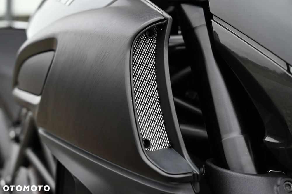 Ducati Diavel - 38