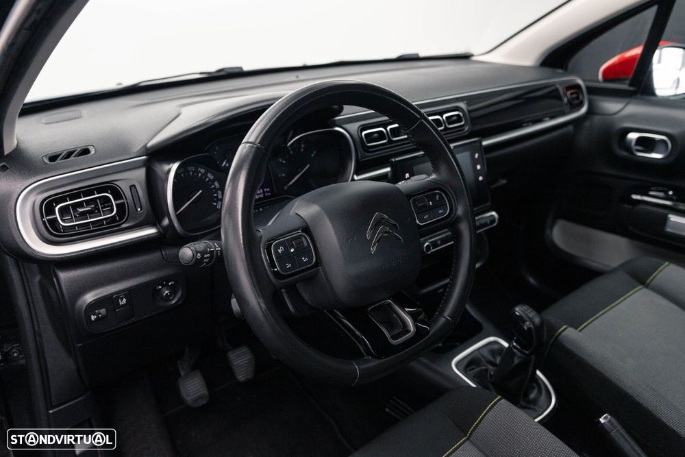 Citroën C3 1.2 PureTech Shine - 20