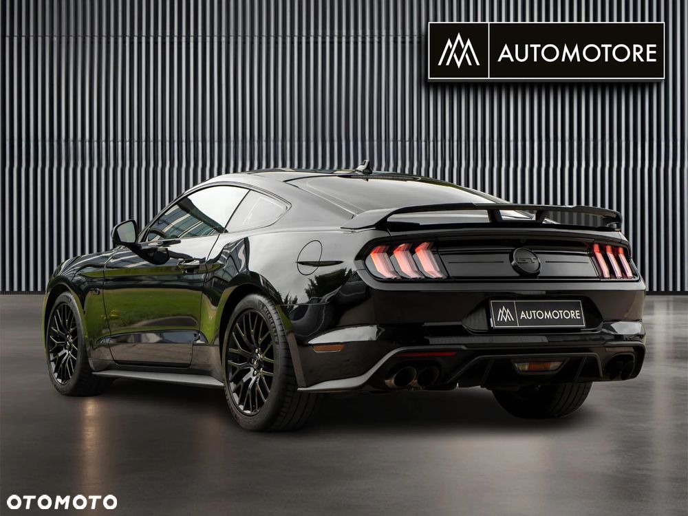 Ford Mustang - 9