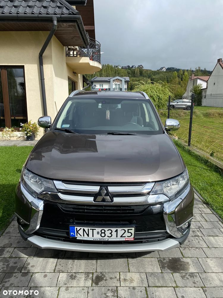 Mitsubishi Outlander 2.0 Intense + Navi 4WD CVT - 3