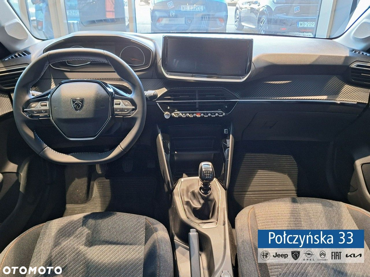 Peugeot 208 - 15