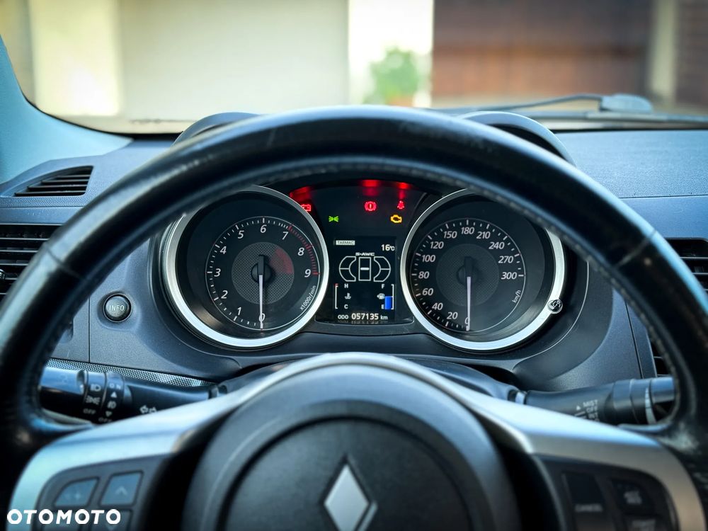 Mitsubishi Lancer Evolution GSR - 17