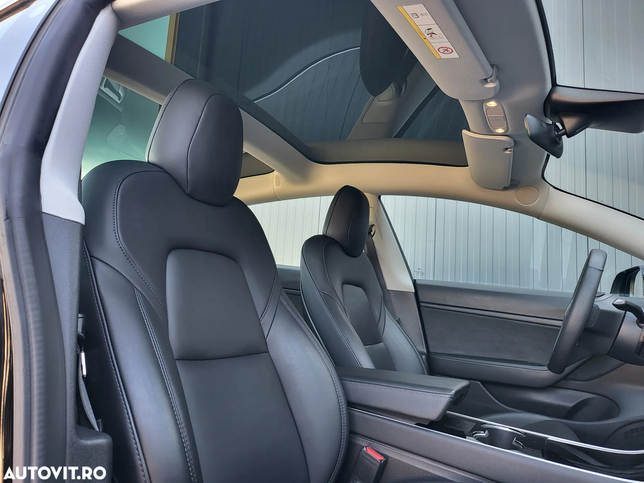 Tesla Model 3 Langstreckenbatterie Allradantrieb Dual Motor - 12