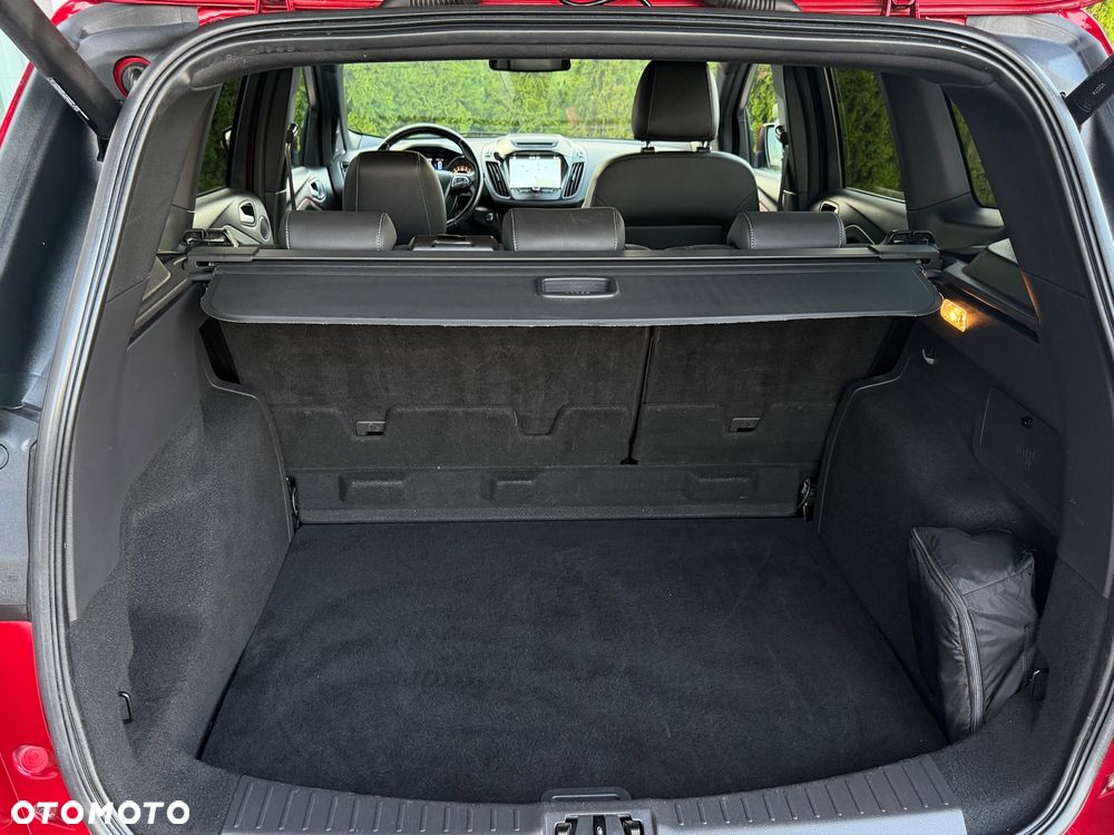 Ford Kuga 2.0 TDCi 4x4 ST-Line - 36
