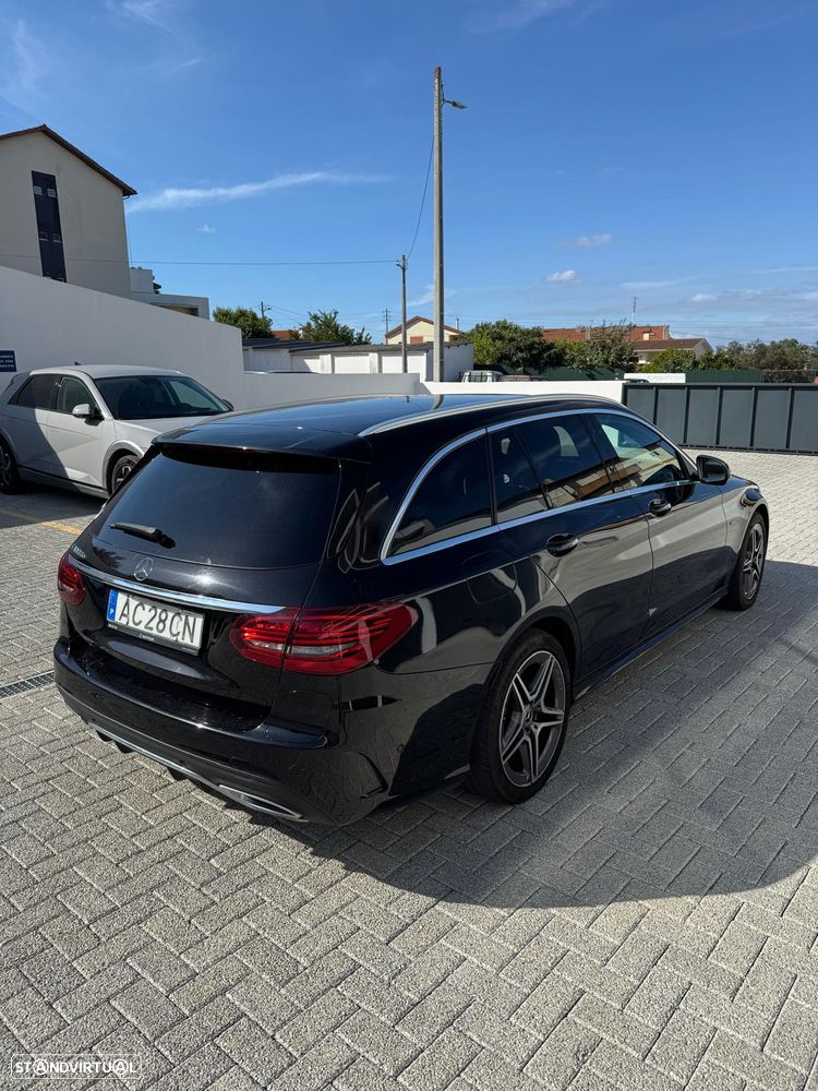 Mercedes-Benz C 300 de AMG Line - 3