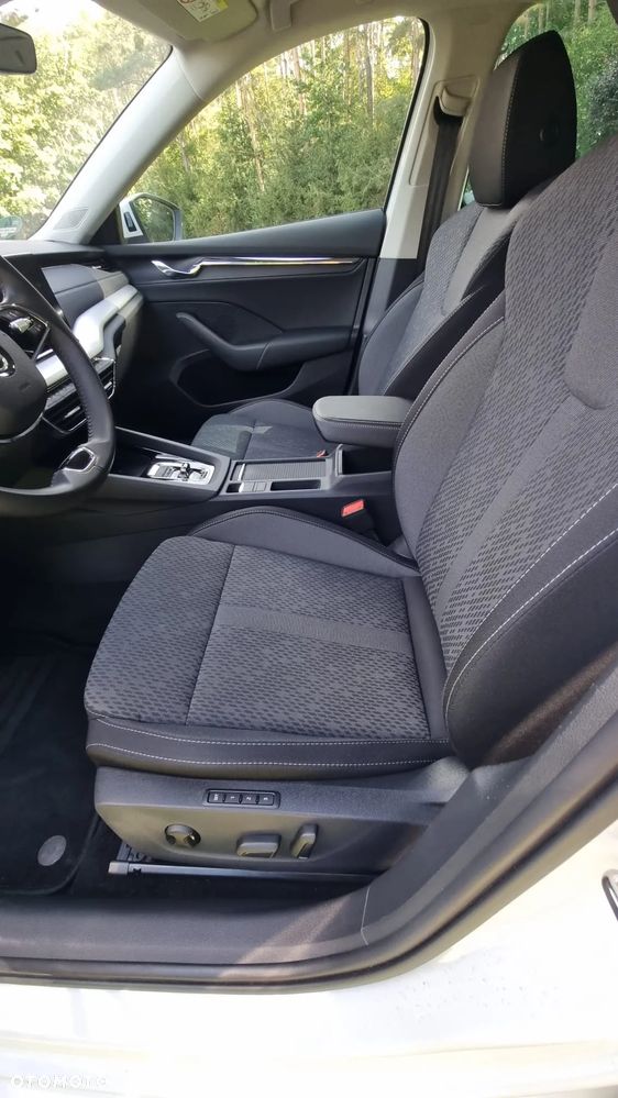 Skoda Octavia 2.0 TDI DSG Style - 28