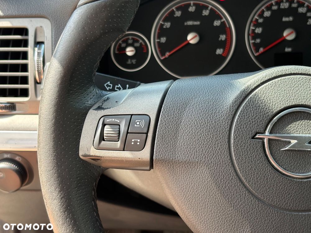 Opel Vectra 1.8 GTS - 11