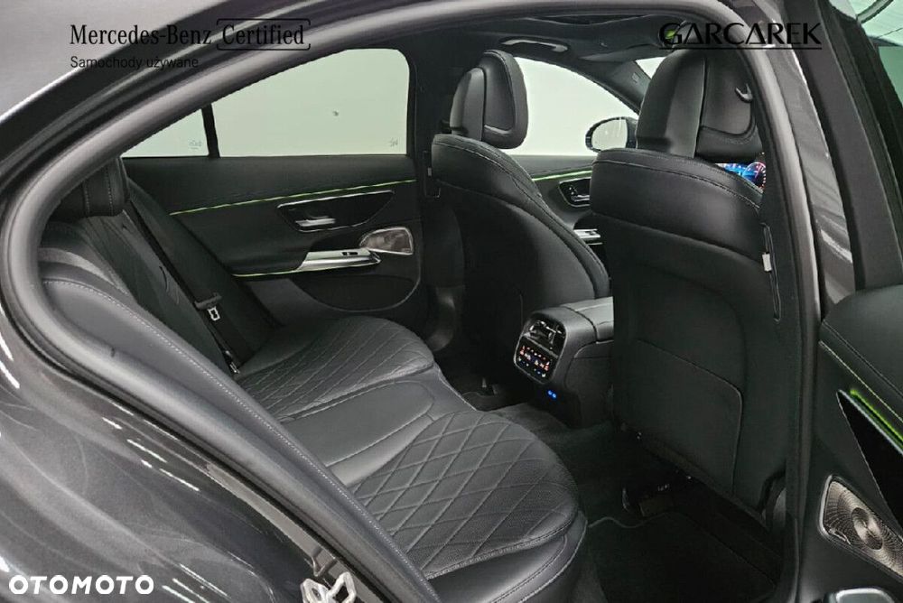 Mercedes-Benz Klasa E - 26