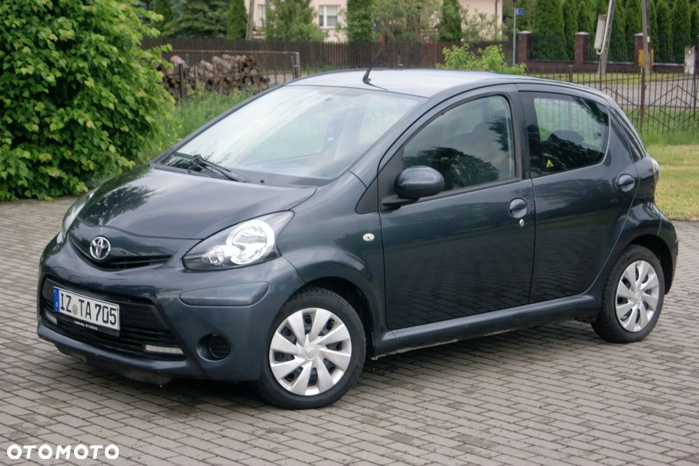 Toyota Aygo Connect - 3