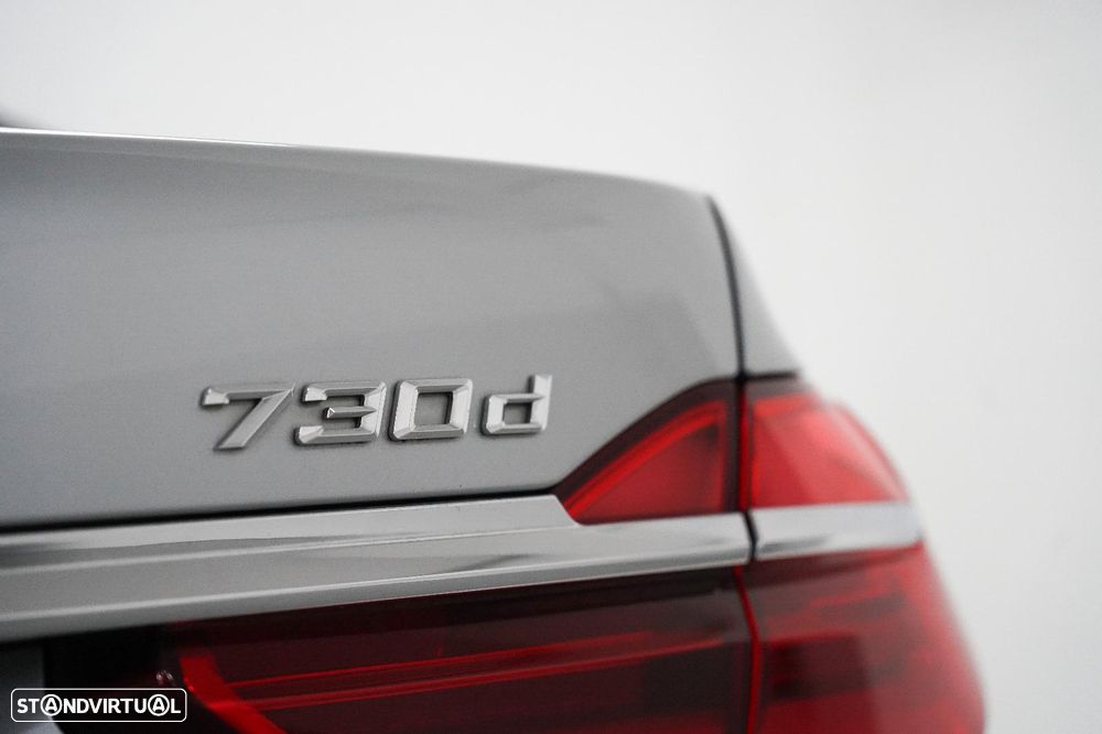 BMW 730 d Pack M - 11