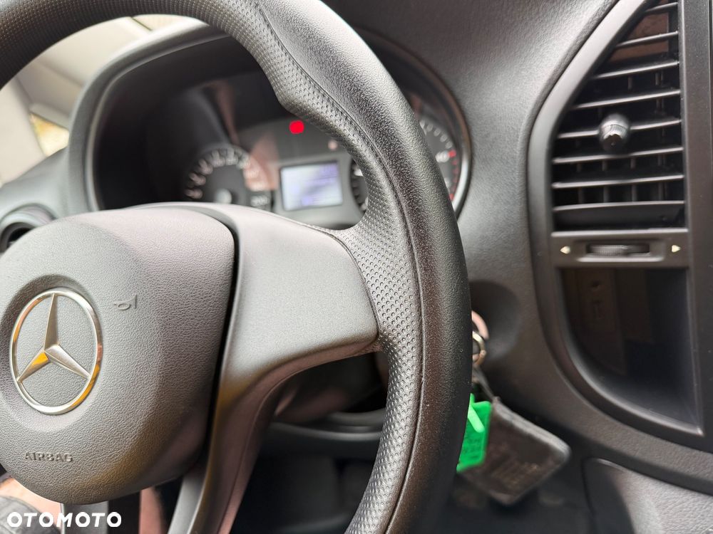 Mercedes-Benz Vito - 18