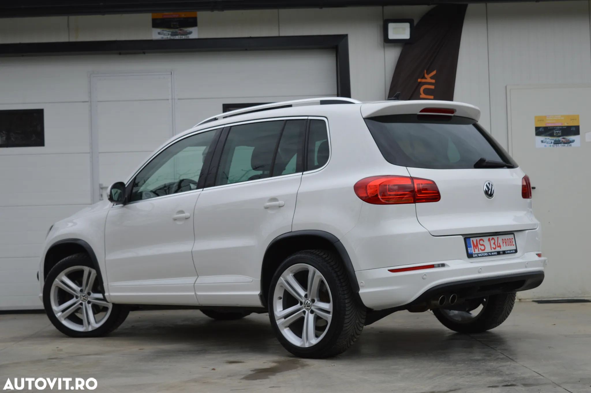 Volkswagen Tiguan - 7