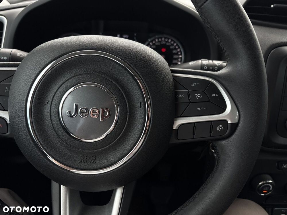 Jeep Renegade - 21