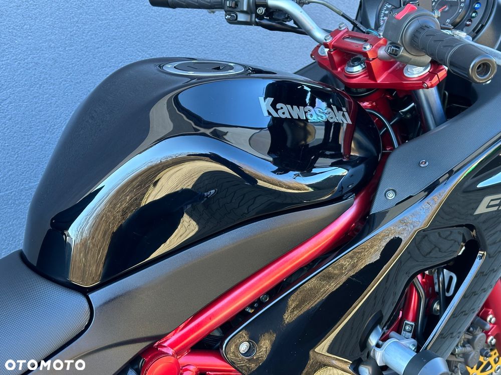 Kawasaki ER - 18