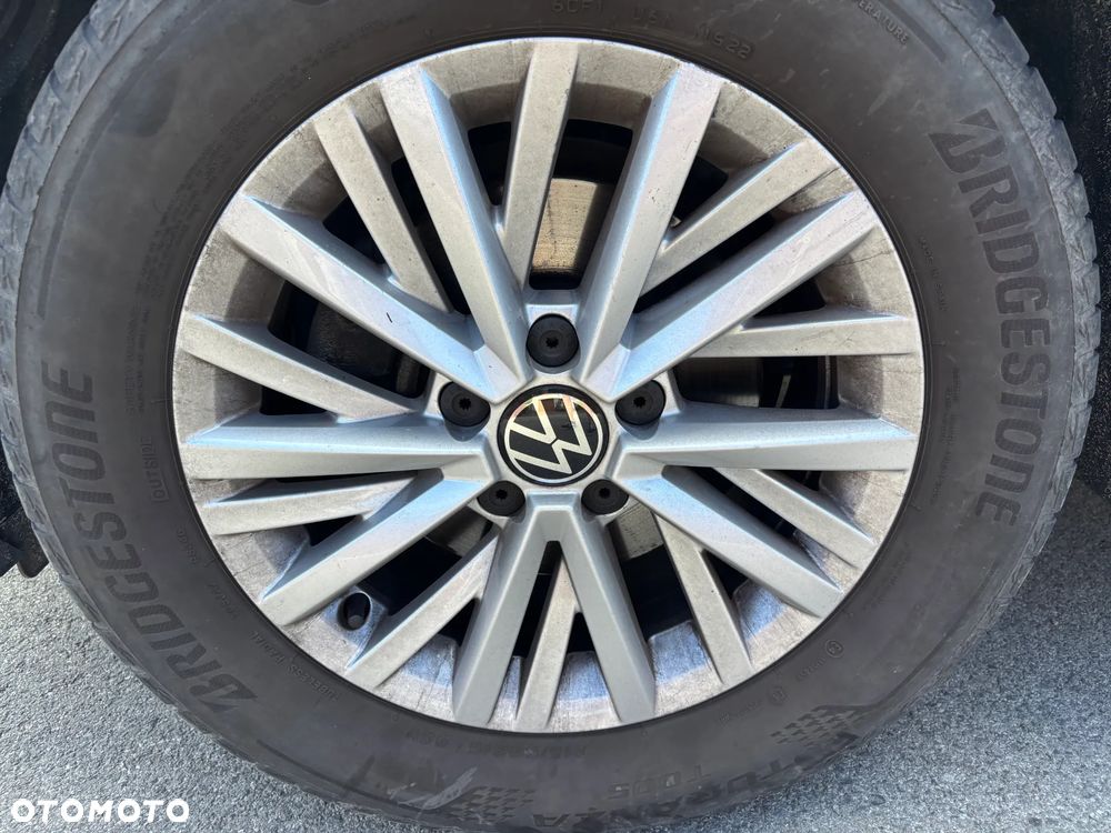 Volkswagen T-Roc 1.5 TSI Life - 12
