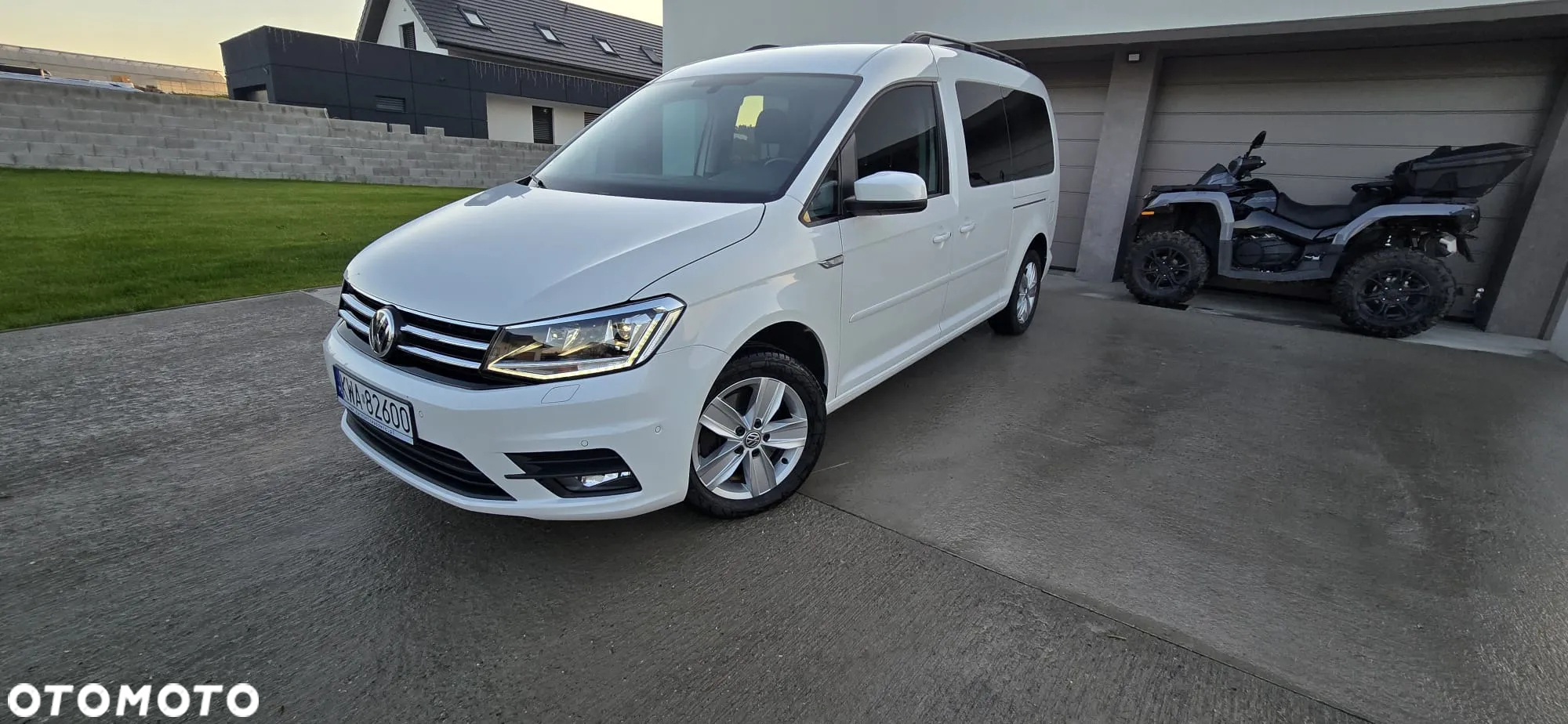 Volkswagen Caddy Maxi 2.0 TDI Comfortline DSG - 5