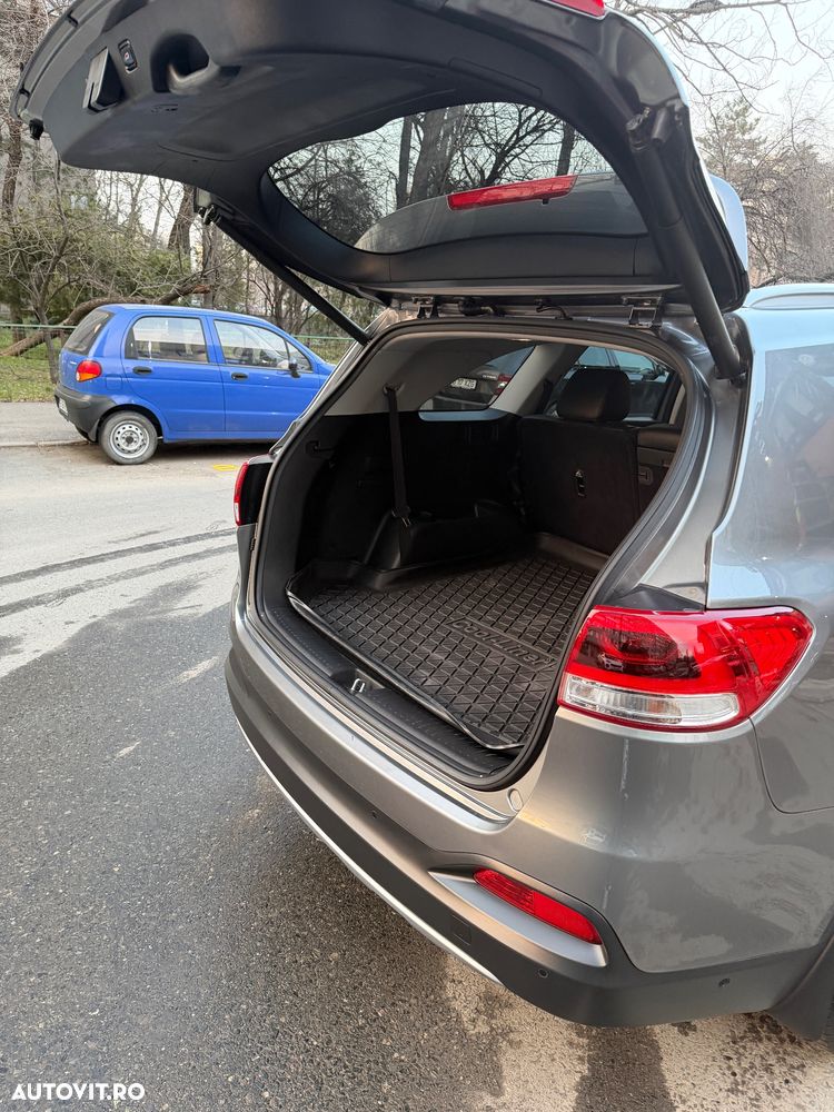 Kia Sorento 2.2 DSL 6AT 4x4 Cosmo - 6