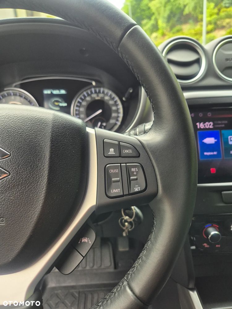 Suzuki Vitara - 22