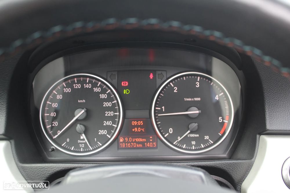 BMW 320 d Cabrio - 23