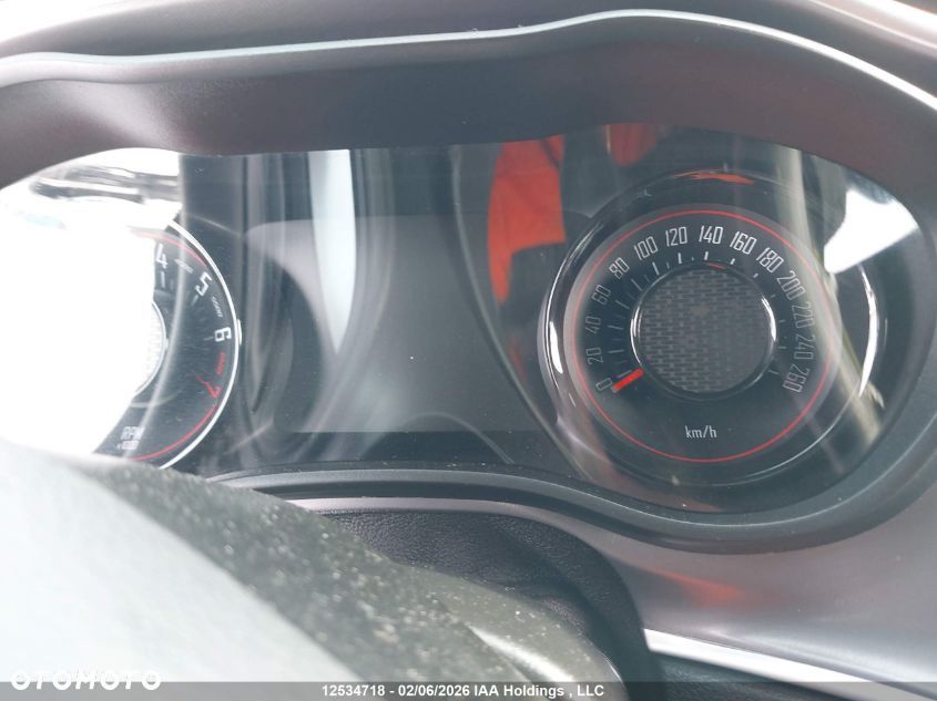 Dodge Challenger 3.6 GT AWD - 15