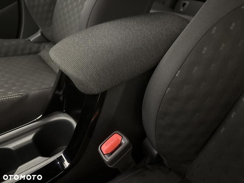 Toyota Corolla 1.8 Hybrid Comfort - 18