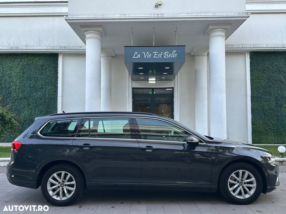Volkswagen Passat - 22