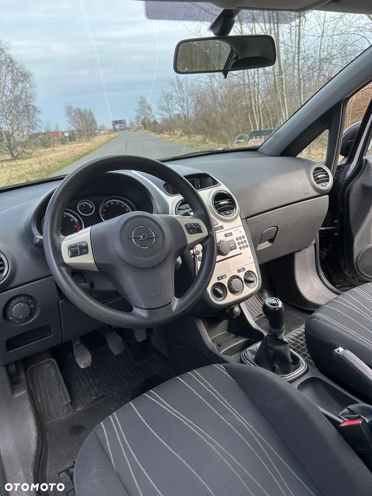 Opel Corsa 1.2 16V Easytronic Cosmo - 8