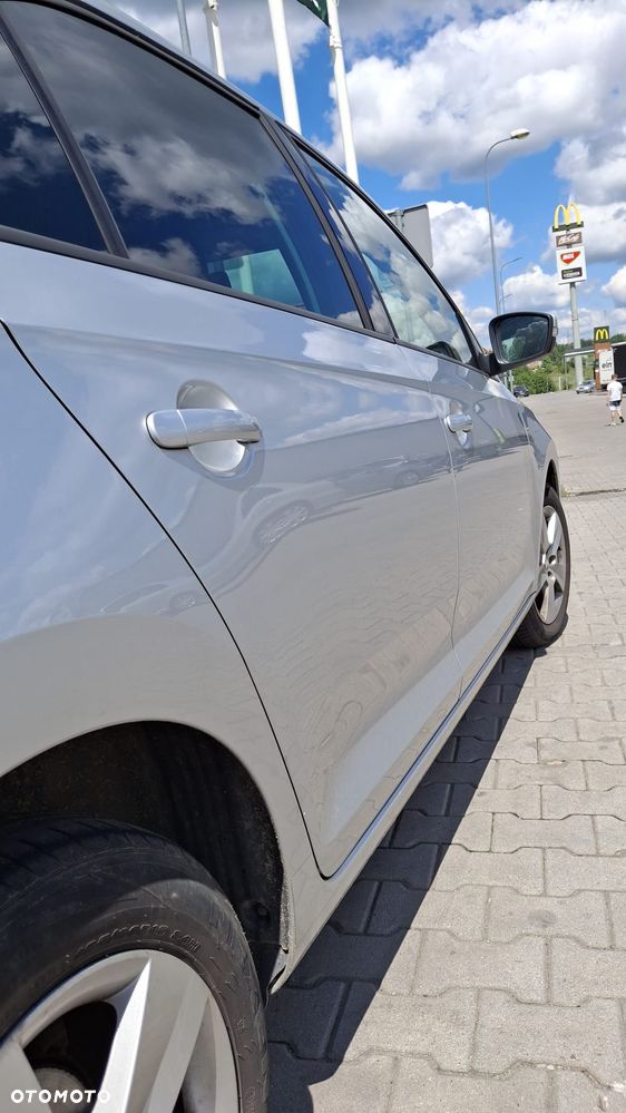Skoda RAPID 1.2 TSI Ambition - 3
