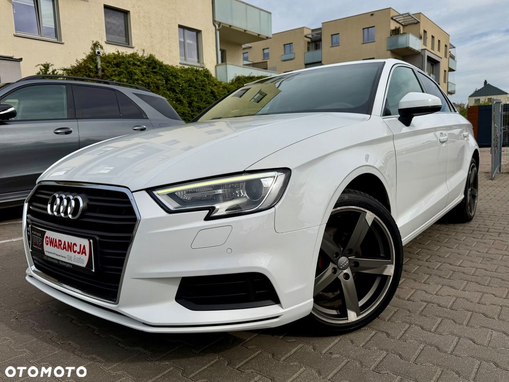 Audi A3 Limousine 30 TDI S tronic - 1