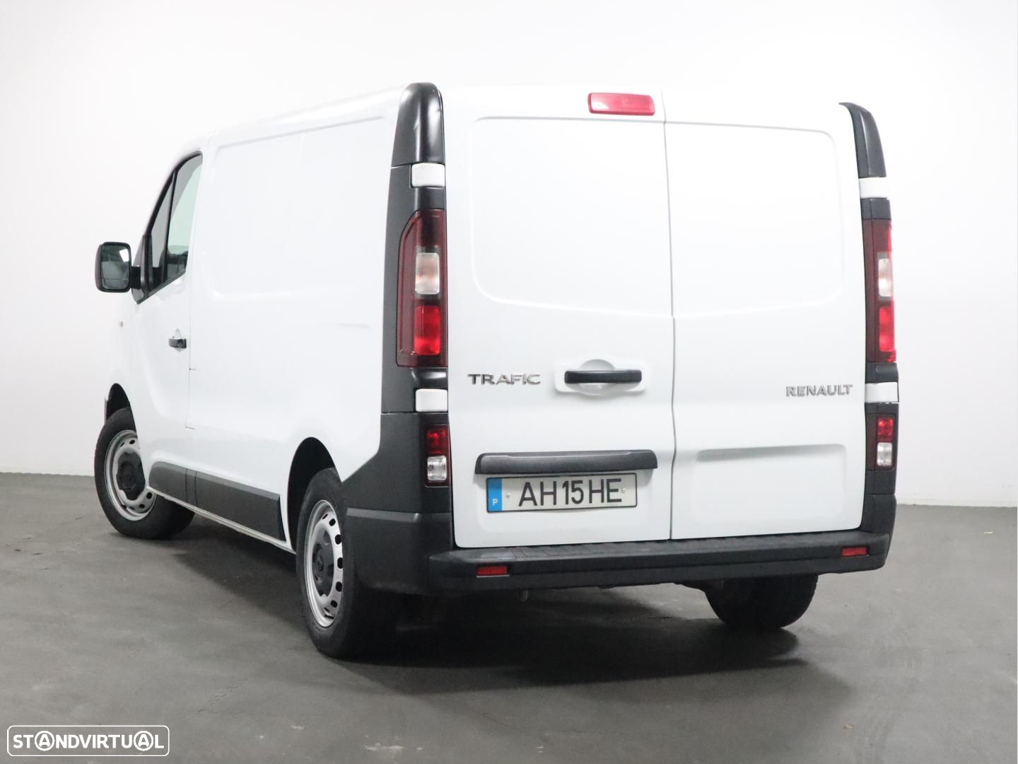 Renault Trafic Furgão CP L1H1 1,0T 2.0 dCi 120 - 4