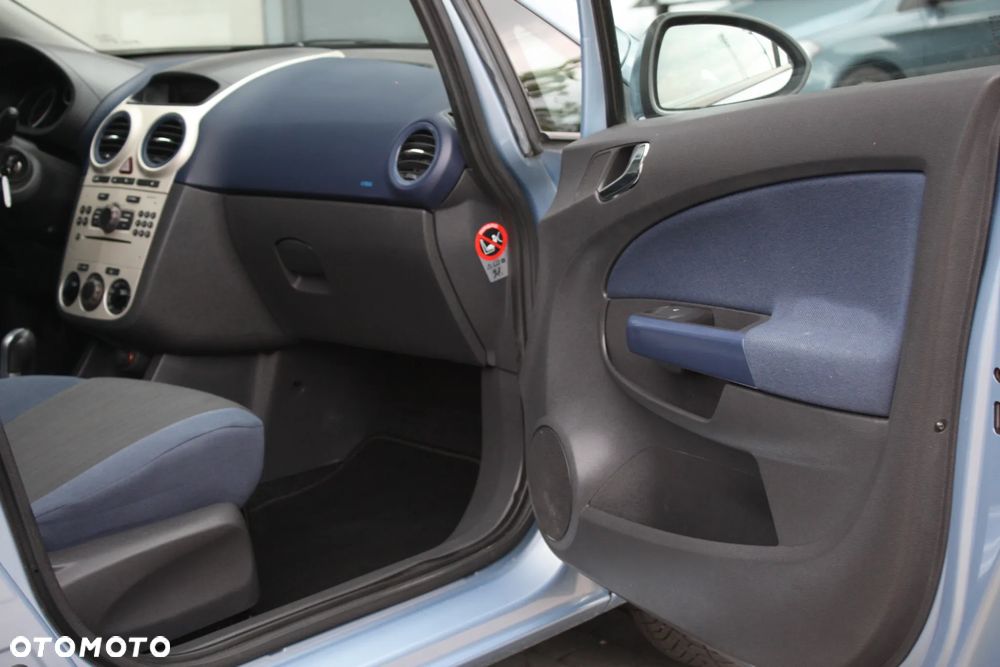 Opel Corsa 1.2 16V Silverline Easytronic - 35